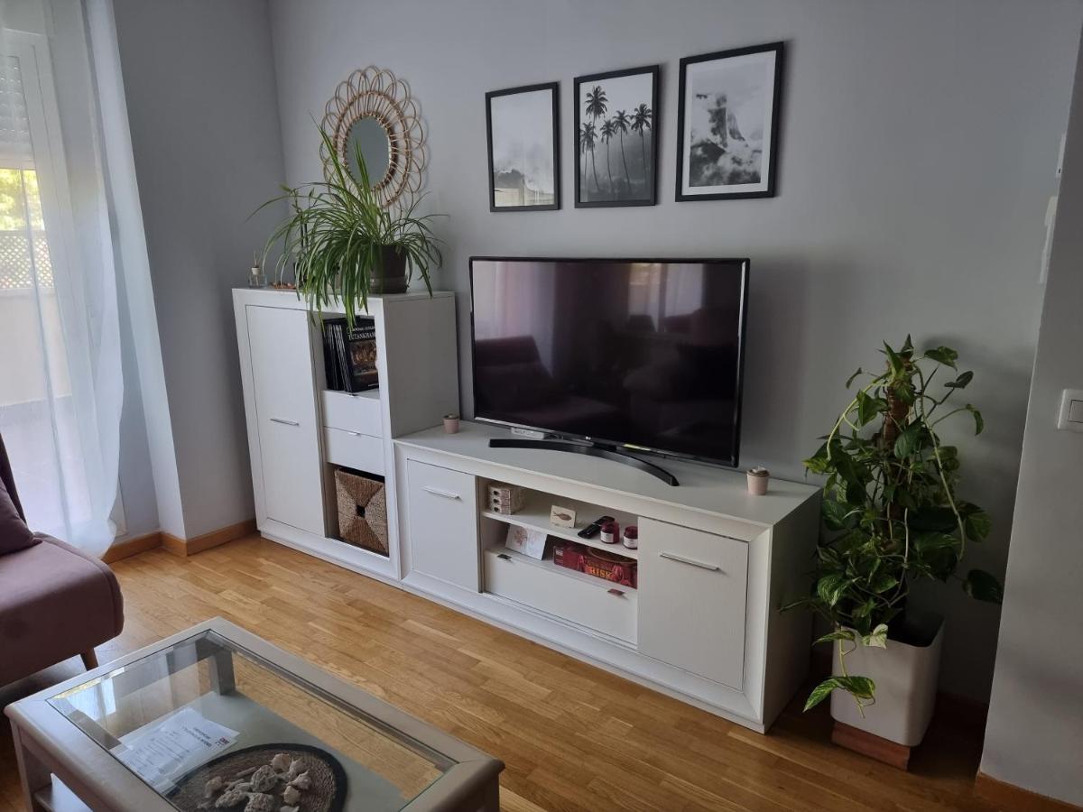 シウダーレアルPiso Acogedor Con Terrazaアパートメント エクステリア 写真